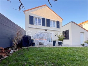 maison à la vente -   77170  BRIE COMTE ROBERT, surface 85 m2 vente maison - UBI452116787